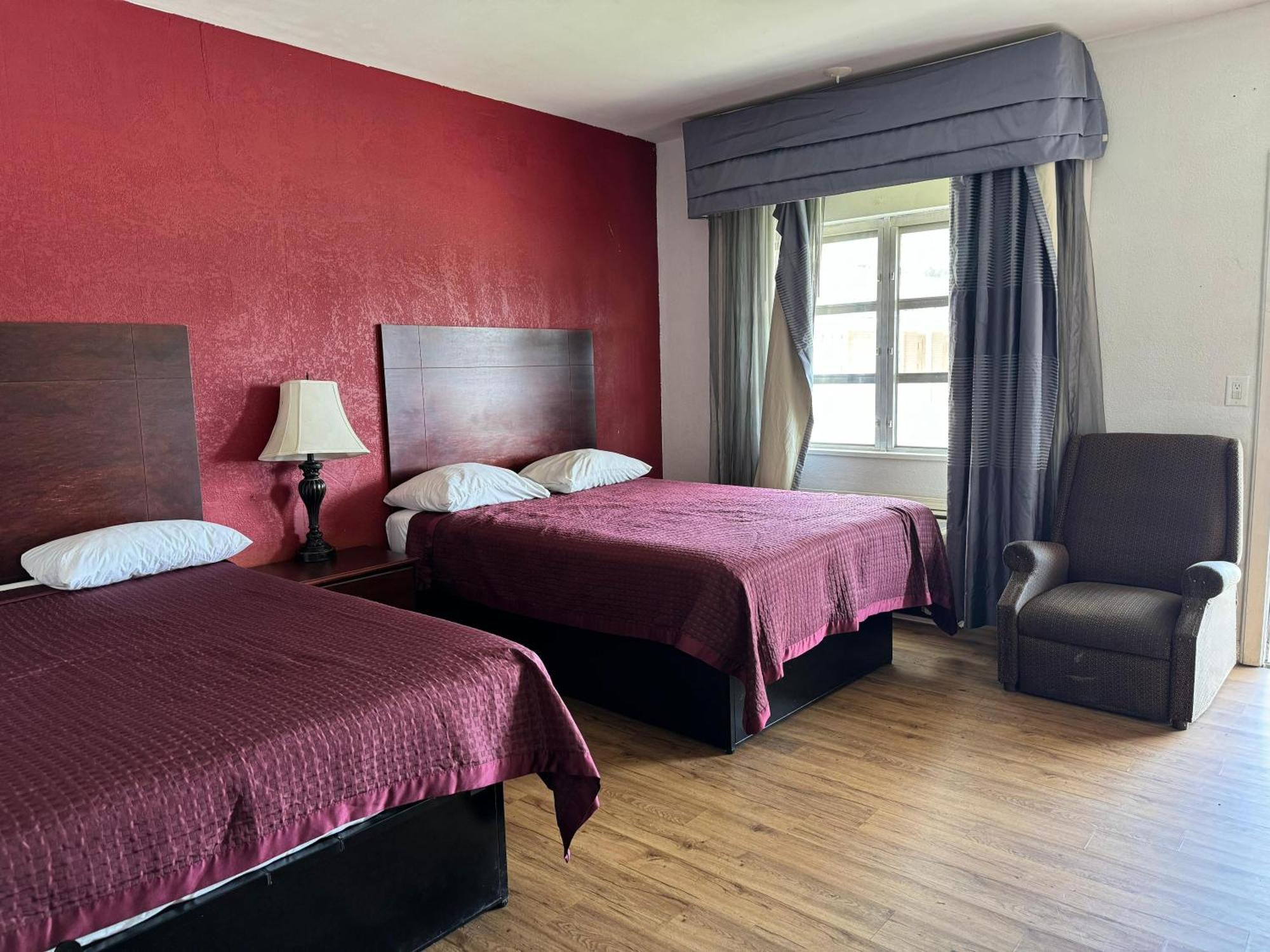 Travel Inn By Oyo Danville Us-29 Zewnętrze zdjęcie