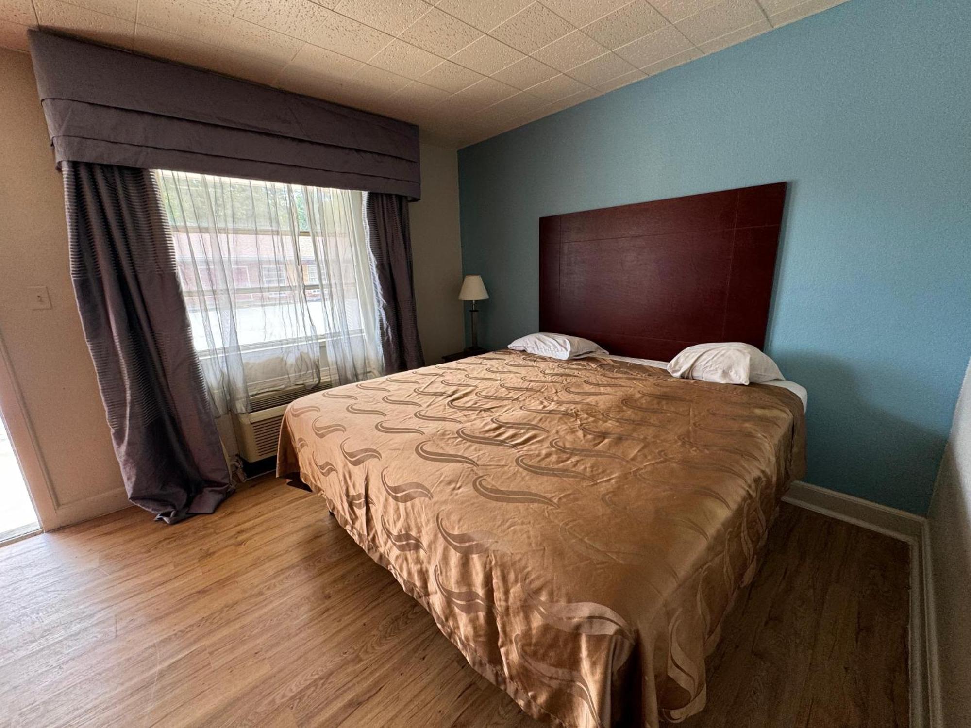 Travel Inn By Oyo Danville Us-29 Zewnętrze zdjęcie